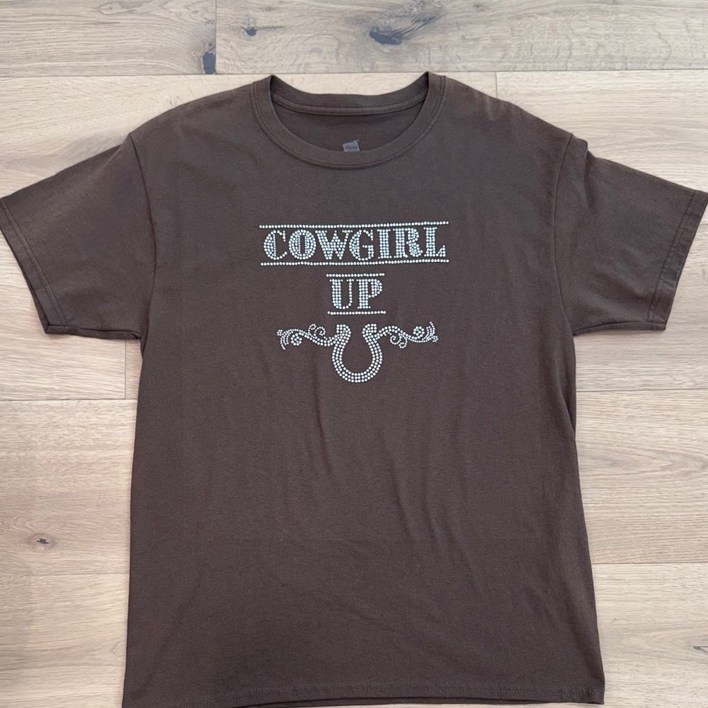 NWOT Hanes Short Sleeve Brown T-Shirt Cowboy Up Rhinestone Women’s Medium Cotton